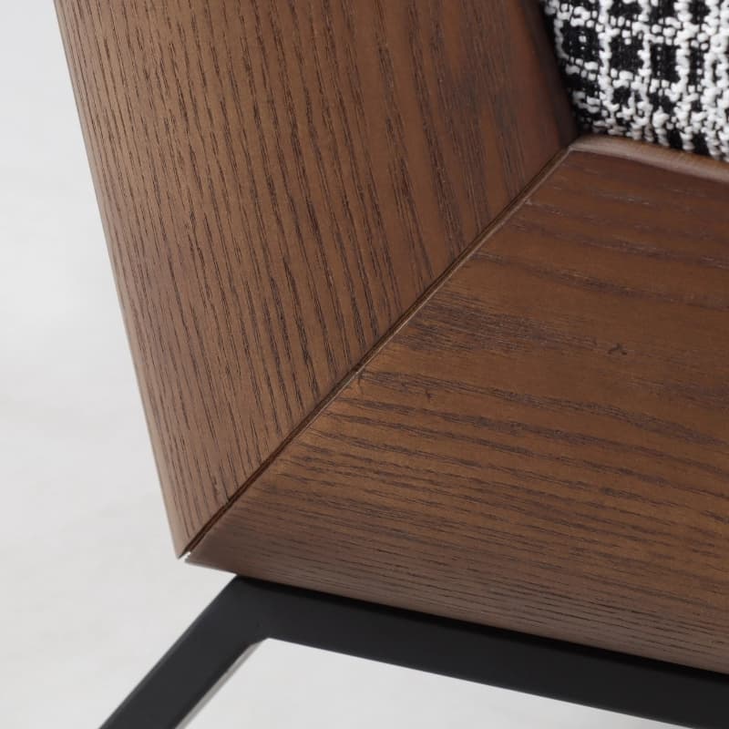 Braga Armchair