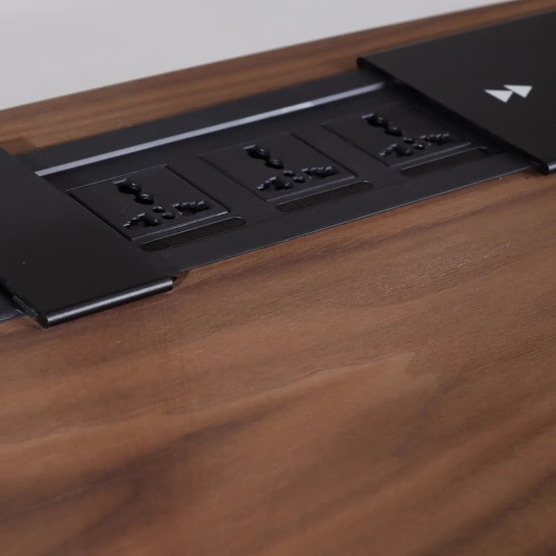 Aura Office Desk